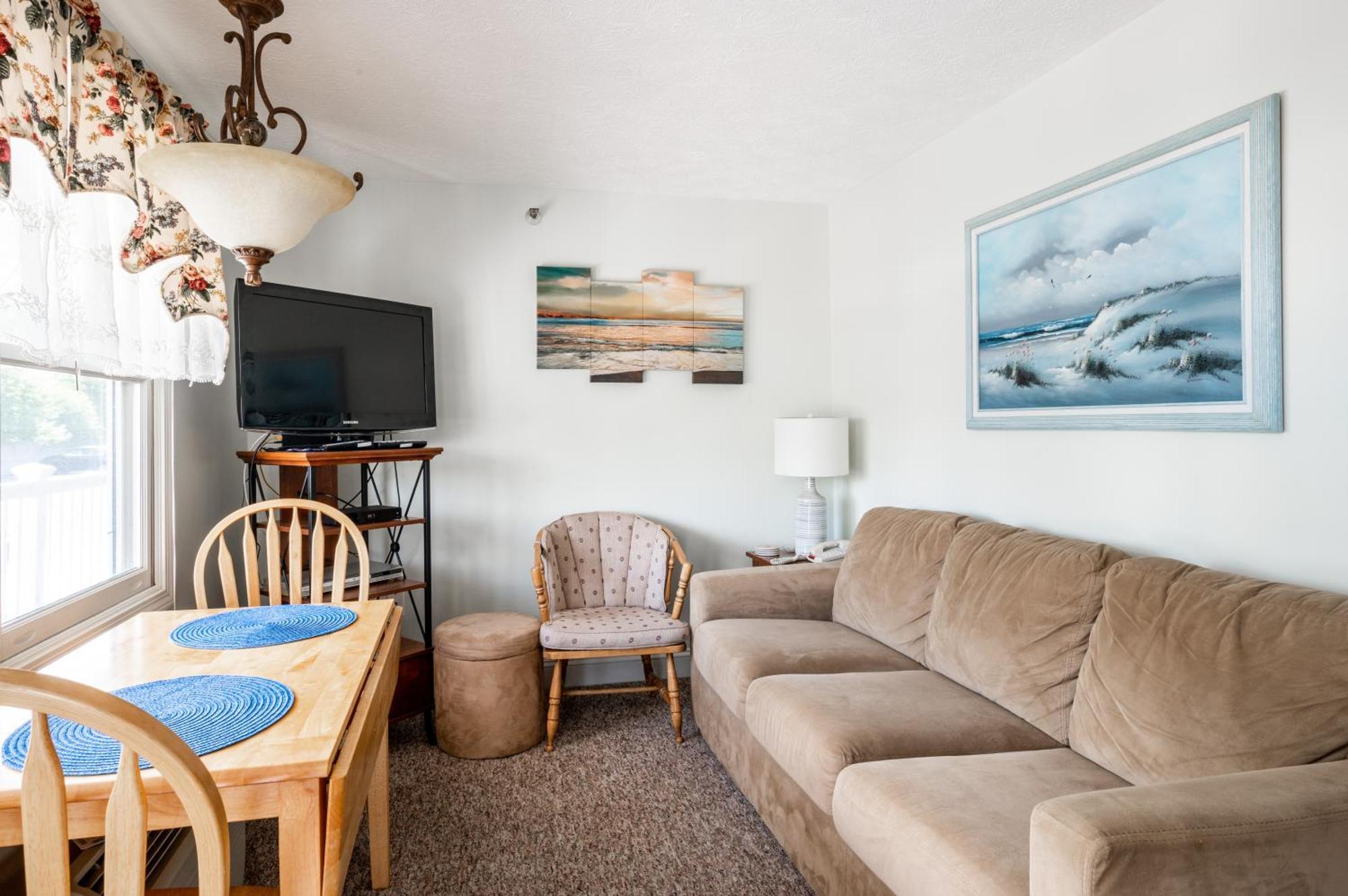 Nautical Mile Resort Wells Exteriör bild