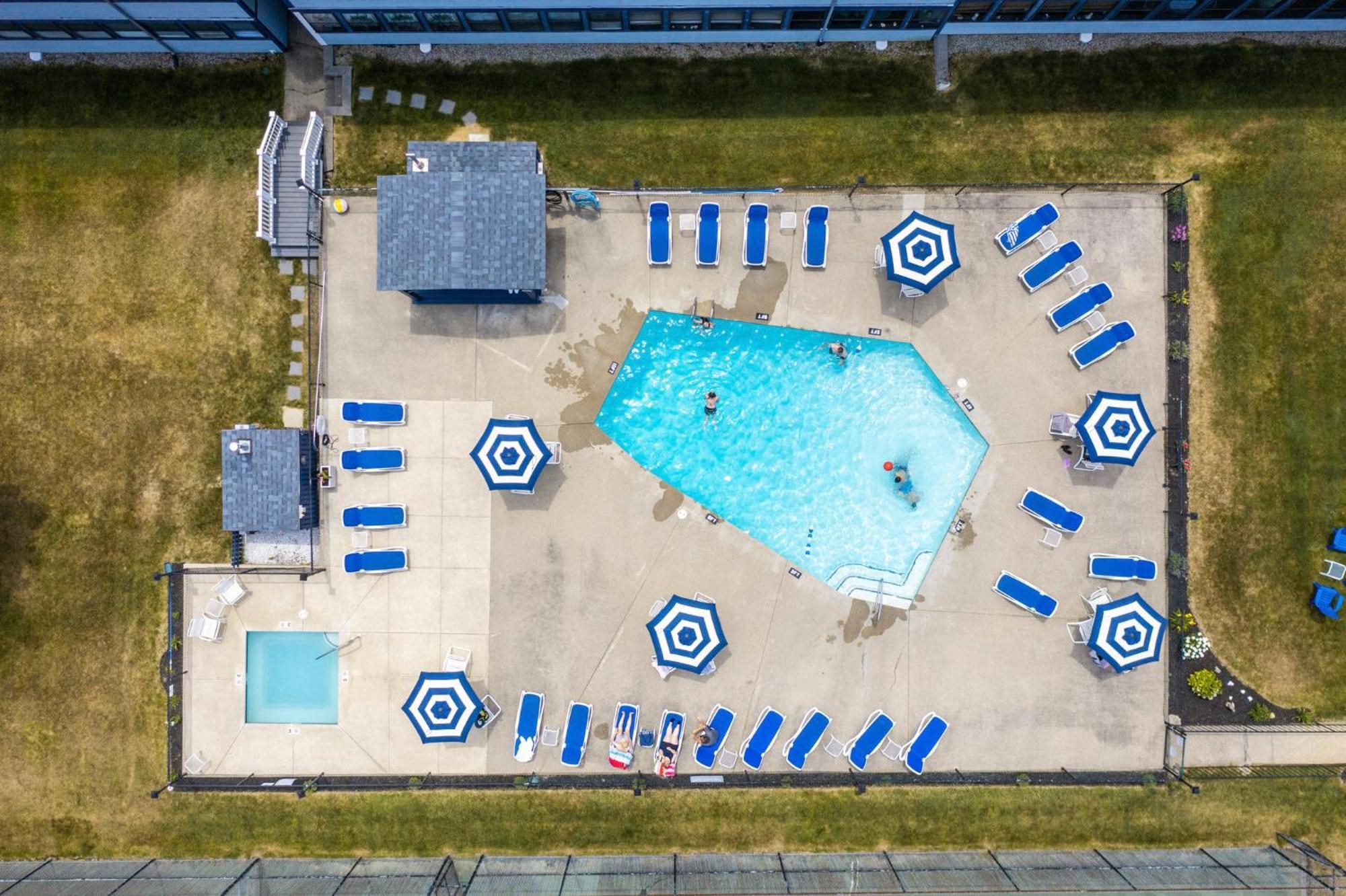 Nautical Mile Resort Wells Exteriör bild
